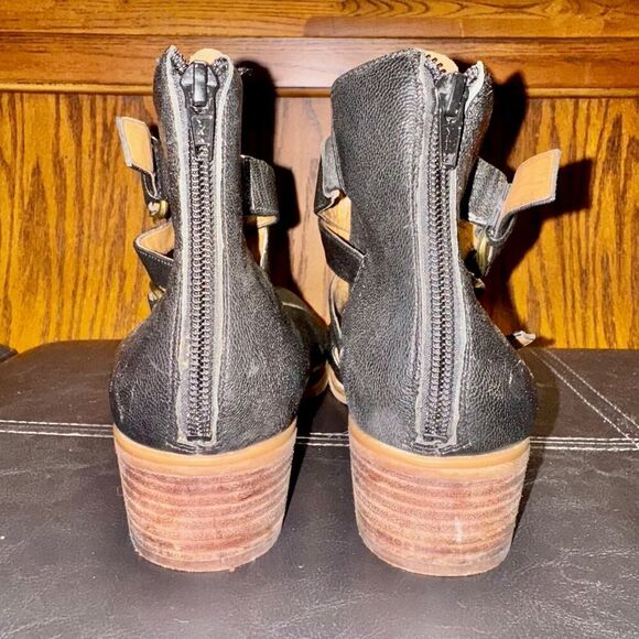 Nine West Women's Waterloo Buckle Detail Wedge Heel Booties Black - Size 9 - Picture 7 of 8